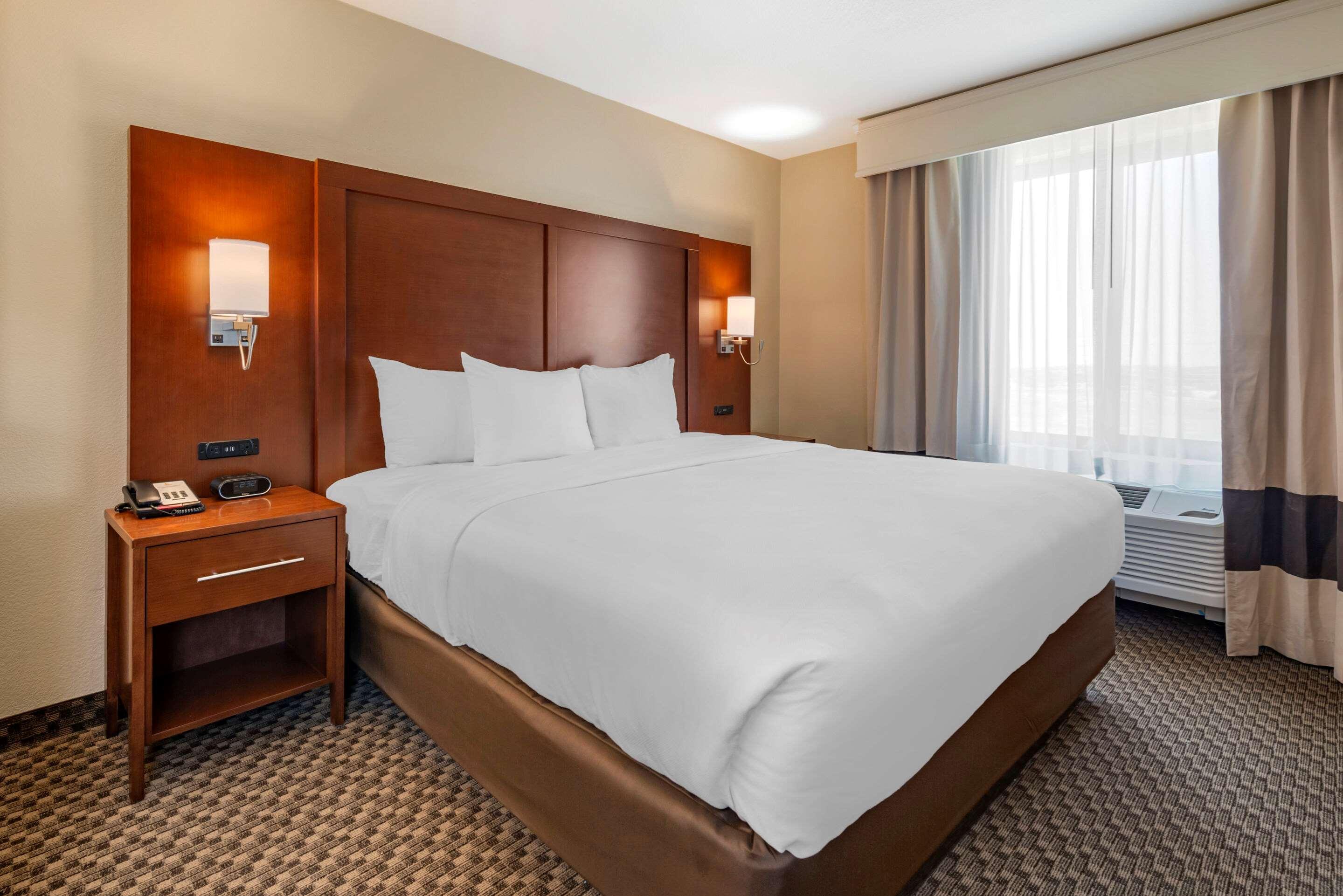 Comfort Suites Broomfield-Boulder-Interlocken Экстерьер фото